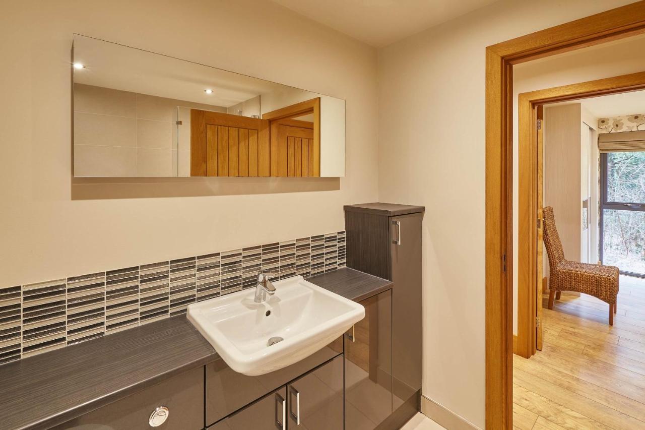 Host & Stay - Simon Howe Lodge Whitby Exteriér fotografie